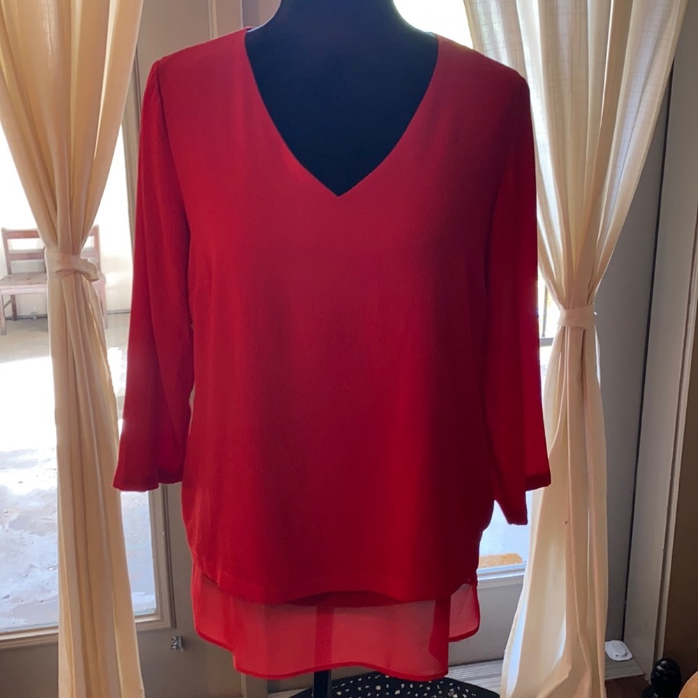 ROSE & OLIVE red womens blouse business casual shirt Medium ladies top - Picture 1 of 6